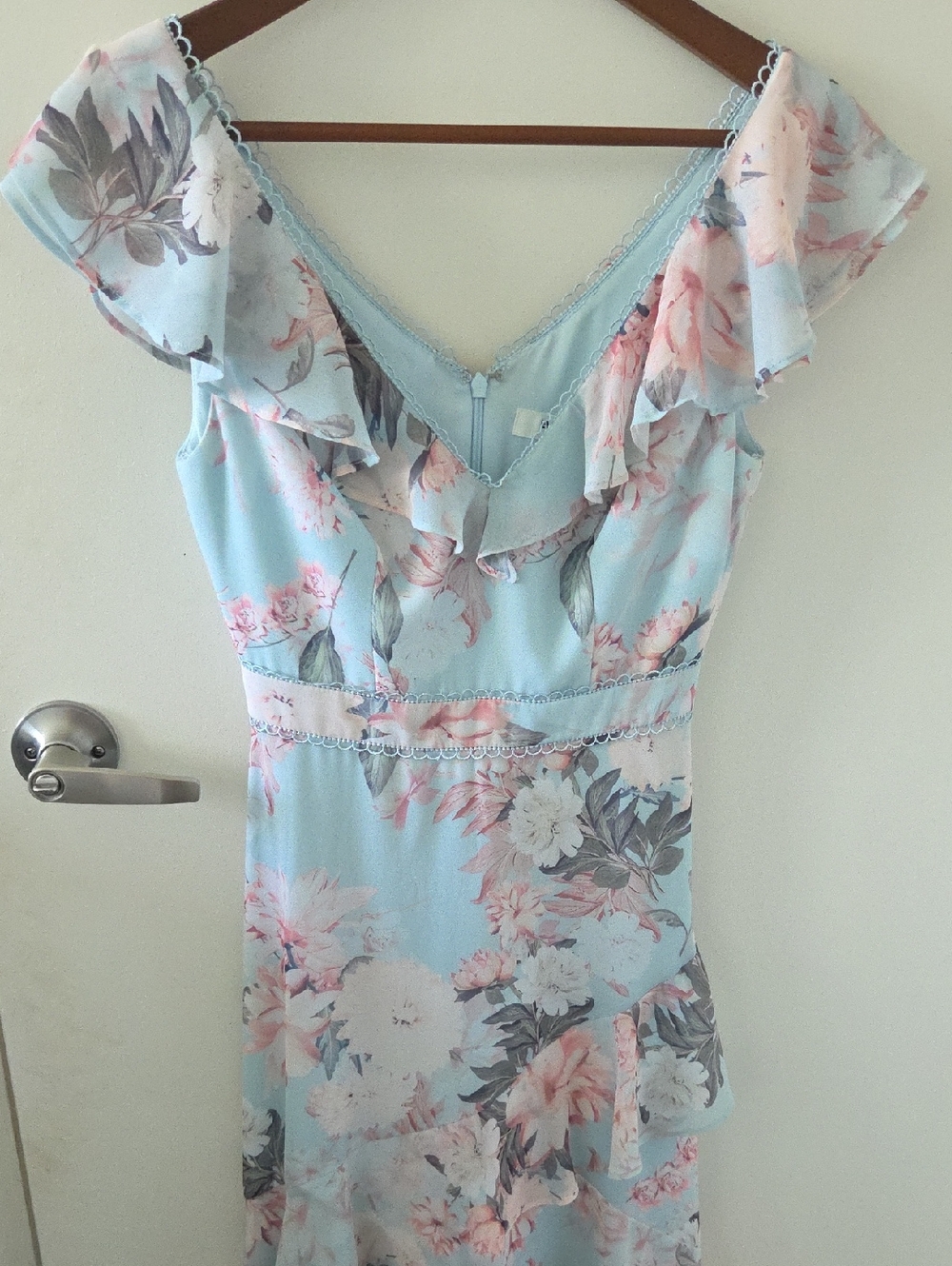 Ever New Powder Blue Floral Ruffle Wedding Dress - Picture 1 of 4